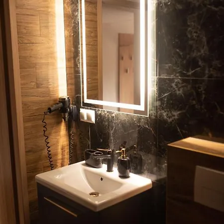 Na Parkowej Blisko Zator Energylandia Farm stay *
